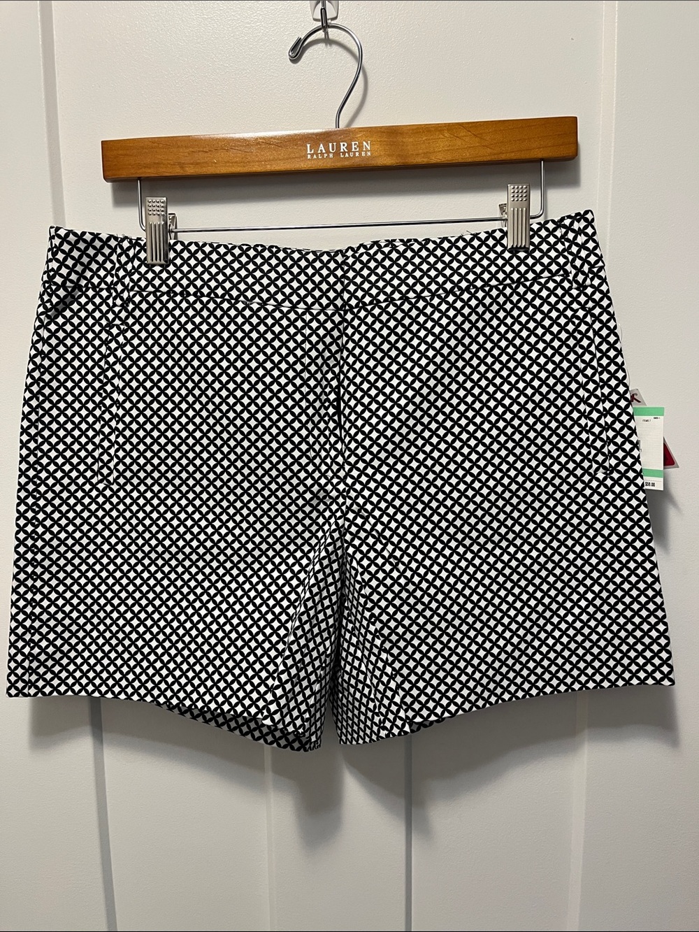 Anne Klein Black & White Lattice Print Bermuda Shorts